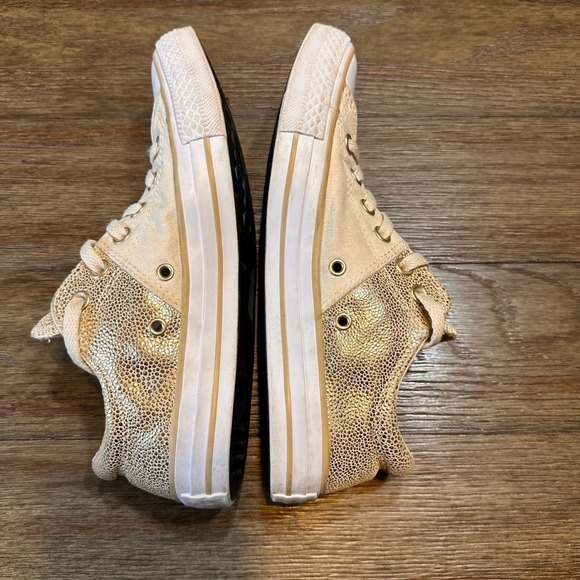 Converse Chuck Taylor All Star Madisson Gold Metallic Glitter Top Sneakers  8 - Picture 9 of 11